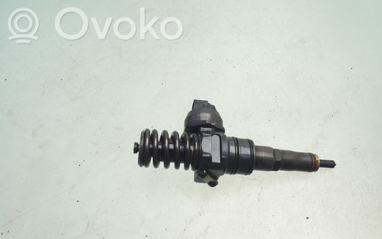 Audi A4 S4 B6 8E 8H Fuel injector 038130073AR 0414720214