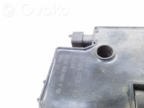 Mercedes-Benz S W220 High voltage ignition coil A0001587303 0221503012