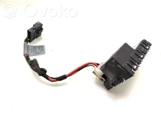 BMW 5 E60 E61 Heater blower motor/fan resistor 6937774 5HL00860600