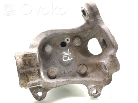 BMW 5 E60 E61 Front wheel hub spindle knuckle 6760953