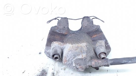 Volkswagen Touran I Front brake caliper