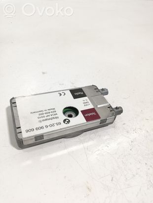 BMW 3 E46 Antenna control unit 65206909606 823839002