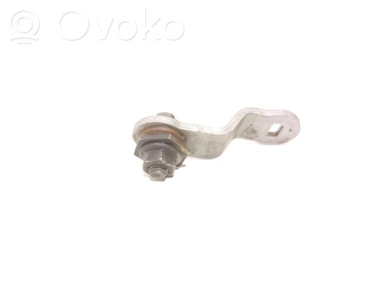 BMW 3 E46 Gear shift cable bracket