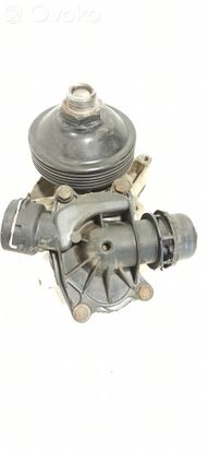 BMW 3 E46 Water pump 18044WR
