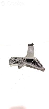 BMW 3 E46 Engine mounting bracket 6753225