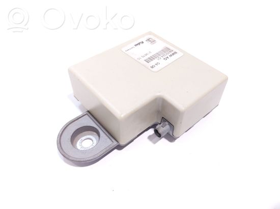 BMW 5 E60 E61 Aerial antenna amplifier 693502401 21367510