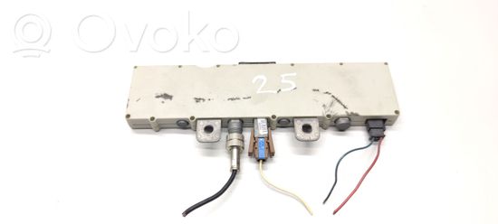 BMW 3 E46 Aerial antenna amplifier 690607403 21367510 118762010176