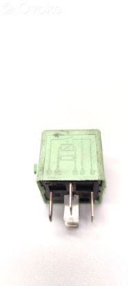 BMW 3 E46 Other relay 61368373700