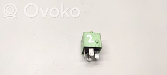 BMW 3 E46 Other relay 61368373700