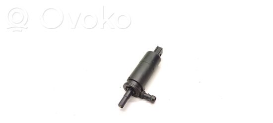 BMW 3 E46 Headlight washer pump 3B7955681