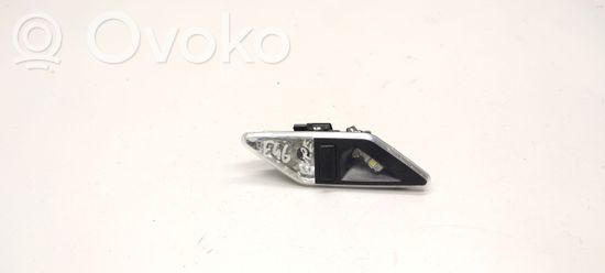 BMW 3 E46 Rear seat light 8375585