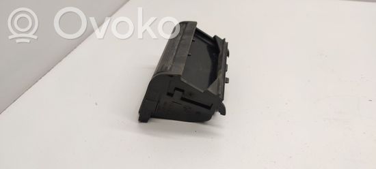 BMW 3 E46 Ashtray (rear) 8225988