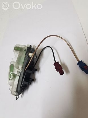 BMW 5 E60 E61 Aerial GPS antenna 6943022