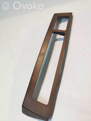 BMW 7 E65 E66 Radio/GPS head unit trim 7142109