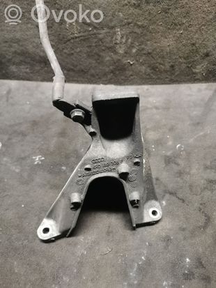 Audi A6 S6 C6 4F Engine mounting bracket 4F0199308P