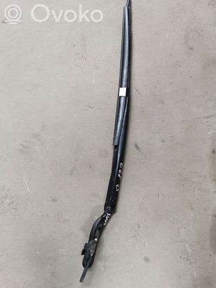 BMW 7 E65 E66 Front wiper blade arm 61617144075 7144075