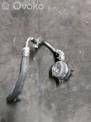 Audi A6 S6 C6 4F Breather valve