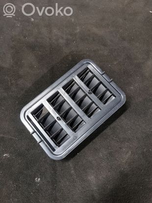 BMW 1 E82 E88 Quarter panel pressure vent 64226900748 6900748