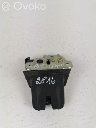 Audi A4 S4 B8 8K Tailgate/trunk/boot lock/catch/latch 8K9827505