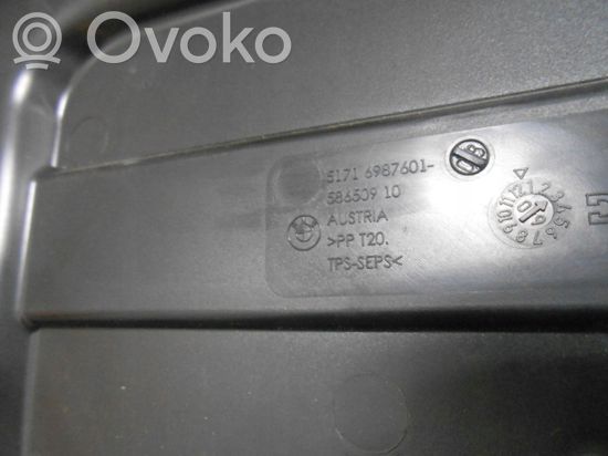 BMW 7 F01 F02 F03 F04 Wiper trim 6987601