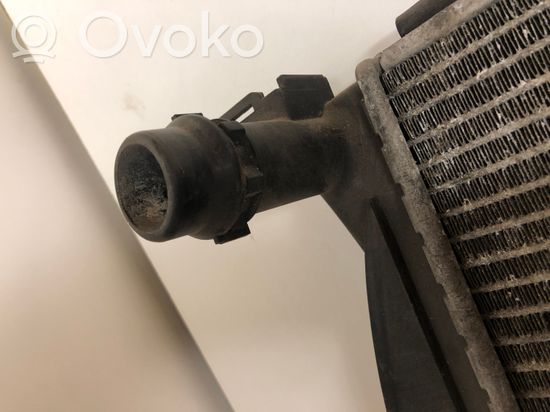 Audi A4 S4 B6 8E 8H Coolant radiator