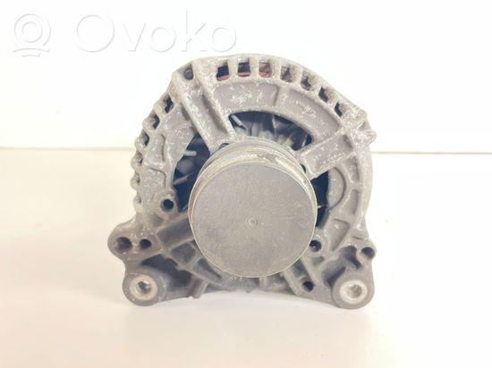 Audi A4 S4 B5 8D Generator/alternator 028903029B