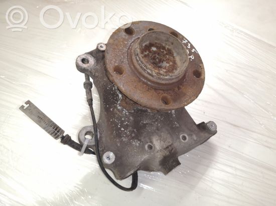 BMW 7 E65 E66 Front wheel hub