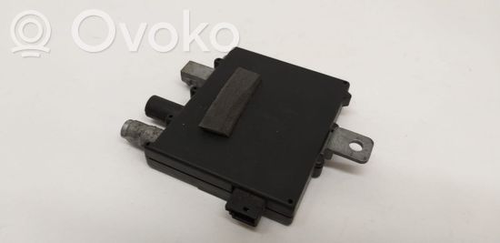 BMW X5 E53 Aerial antenna amplifier 6906070