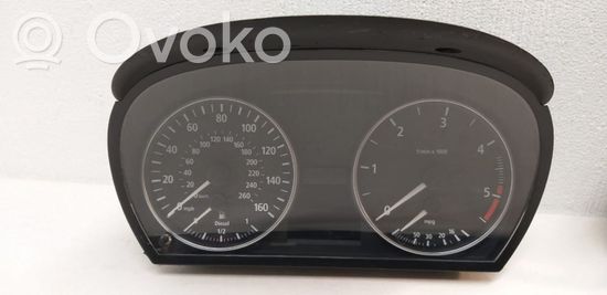 BMW 3 E90 E91 Speedometer (instrument cluster) 698348801 A2C53113047