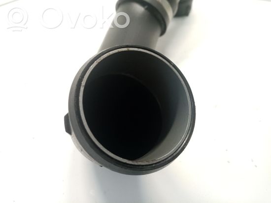 BMW 5 E60 E61 Intercooler hose/pipe 13717600010