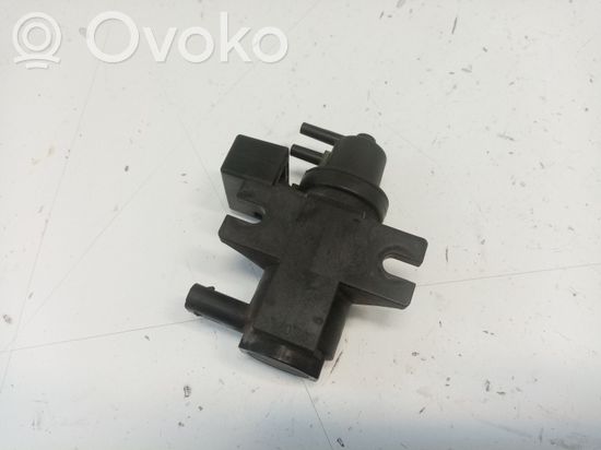 BMW 1 E81 E87 Vacuum valve 7805391 11747805391