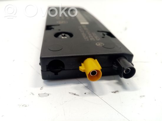 BMW 1 E81 E87 Aerial antenna amplifier 65206958900 65209204421 65204142335