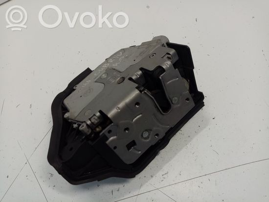 BMW 3 E46 Front door lock 7011247 51217011247 51214326401