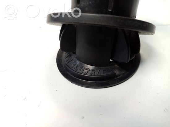 BMW X3 E83 Front parking sensor holder (PDC) 3402845 51113402845