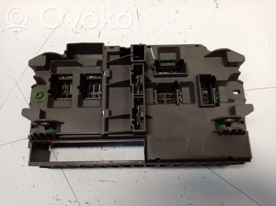 BMW X5 E70 Fuse module 6976384 61149145115