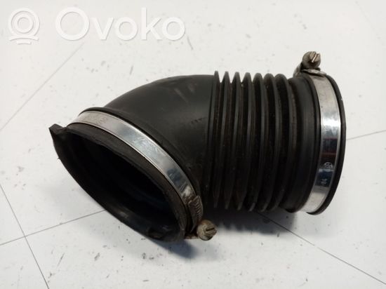 BMW 3 E90 E91 Air intake duct part 13717532755