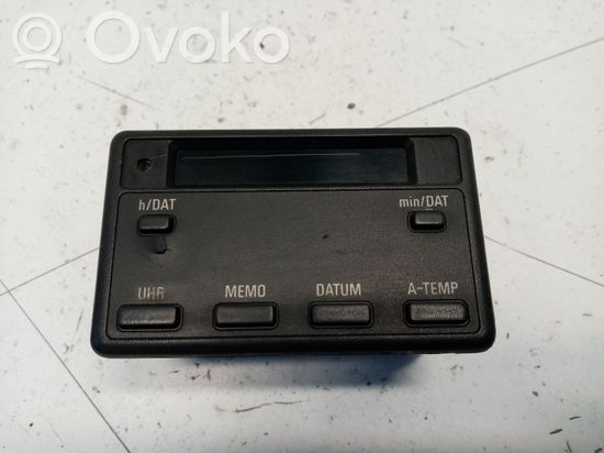 BMW 5 E34 Clock 62131374288