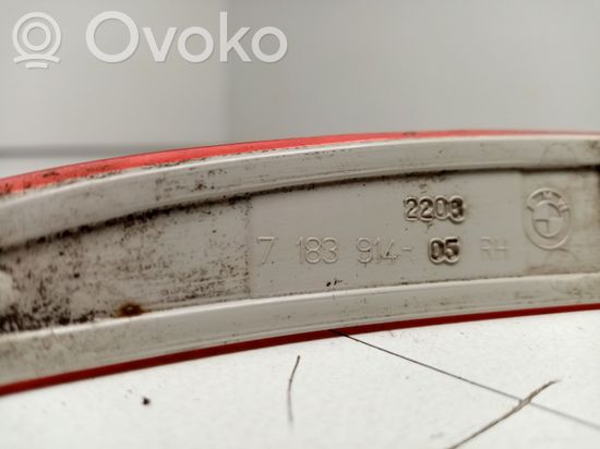 BMW 5 E60 E61 Rear tail light reflector 7183914 63147183914