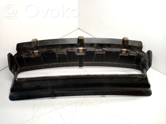 BMW 1 E81 E87 Intercooler air guide/duct channel 51117117629