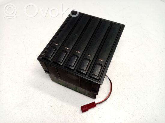 BMW 5 E39 Other interior part 51168196985