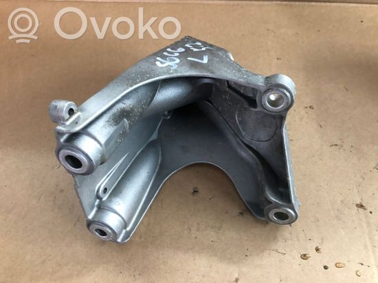 Audi A6 S6 C6 4F Engine mounting bracket 4F0199307AD