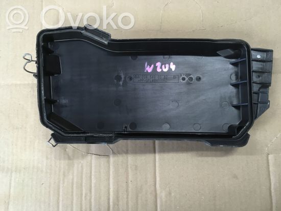 Mercedes-Benz C W204 Fuse box cover A2045400082