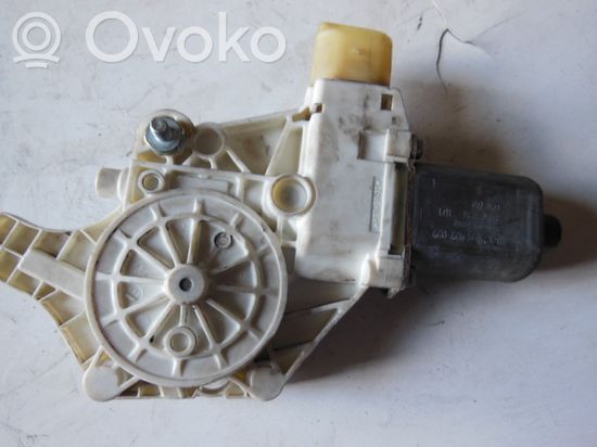 BMW 3 E90 E91 Front door window regulator motor