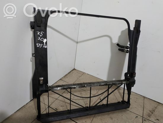 BMW X5 E53 Radiator cooling fan shroud