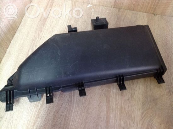 BMW 5 E60 E61 Cabin air micro filter cap