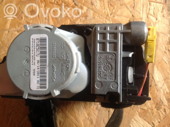 Audi A4 S4 B8 8K Front seatbelt 307161510
