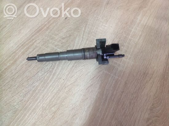 BMW 5 E60 E61 Fuel injector 779272104