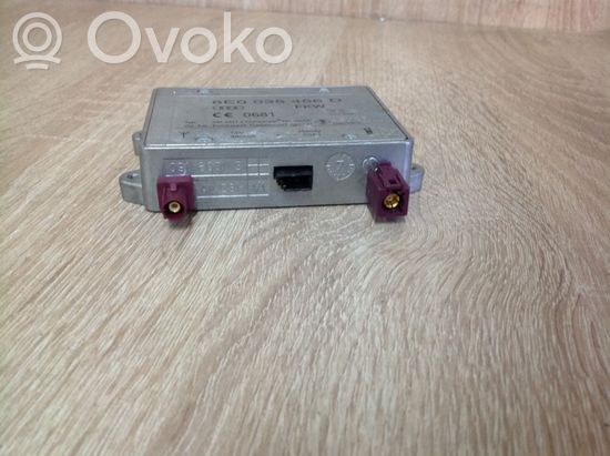 Audi A5 8T 8F Aerial antenna amplifier 8E0035456D