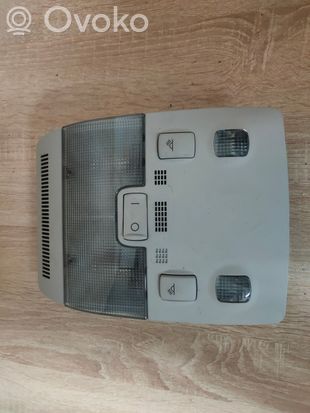 Audi A4 S4 B7 8E 8H Front seat light 8E0951177