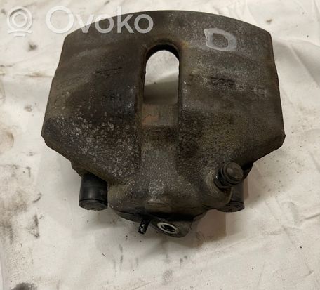 Volkswagen Golf V Front brake caliper